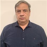 Spagnolo ,lingua materna,sono stato 36 anno in Azziende de Compagnie aeree nel settore de training ,planing